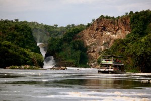 Boat cruise in Murchison falls base